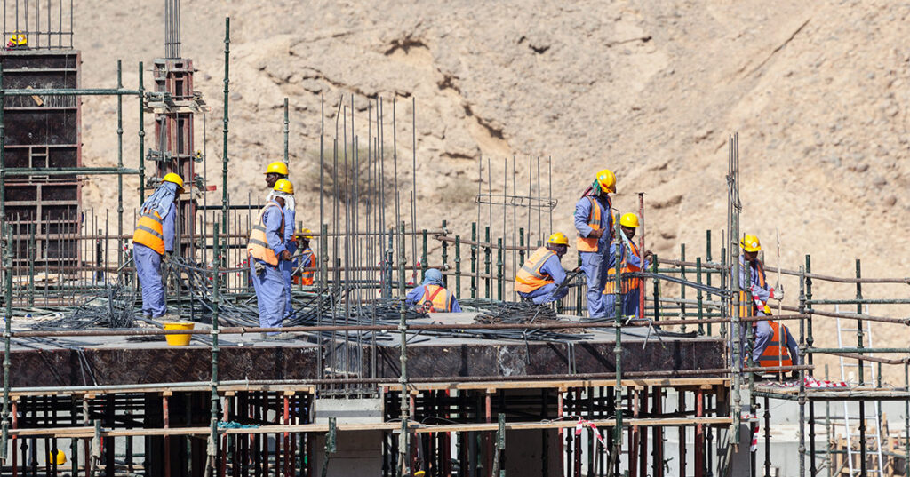 Oman’s Health Ministry issues guidelines for employers to prevent heat stress during working hours.