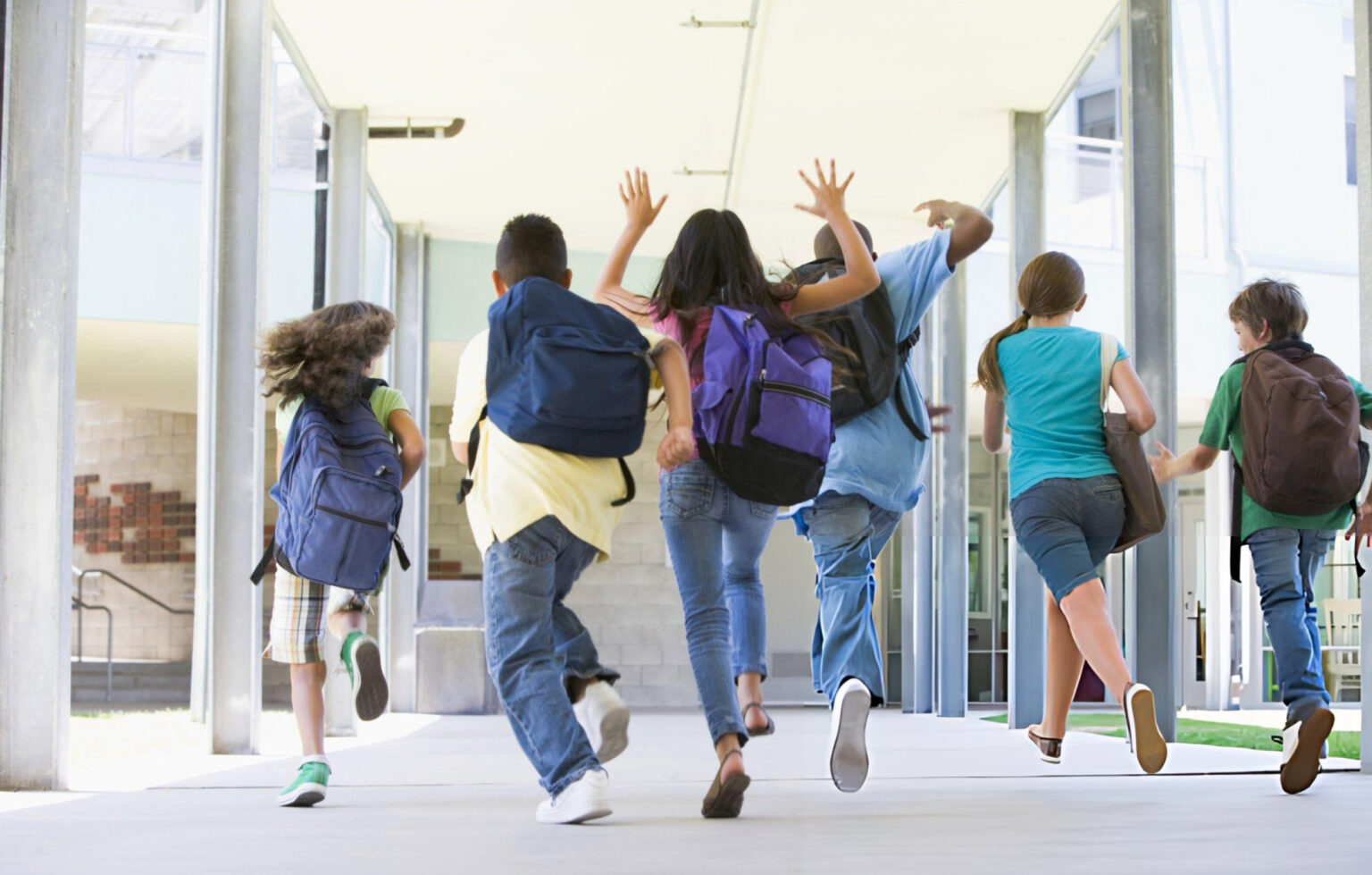 Oman Private Schools Adjust Hours to Protect Students from Extreme Heat