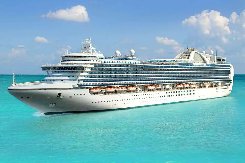 Oman Introduces Free 10-Day Visa for Cruise Passengers