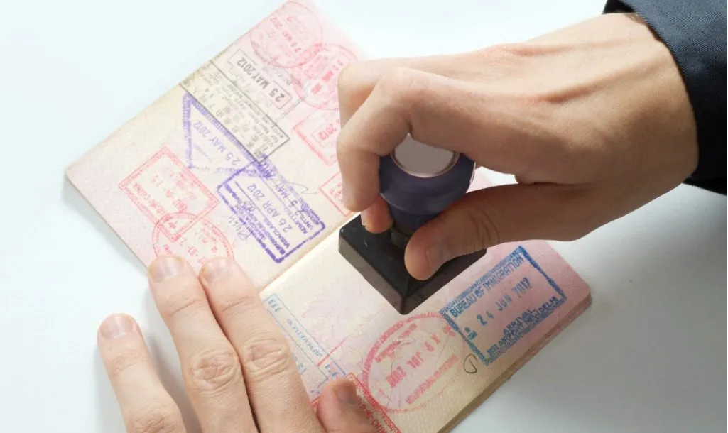 Oman extends labour status correction period until Dec 31, 2025.